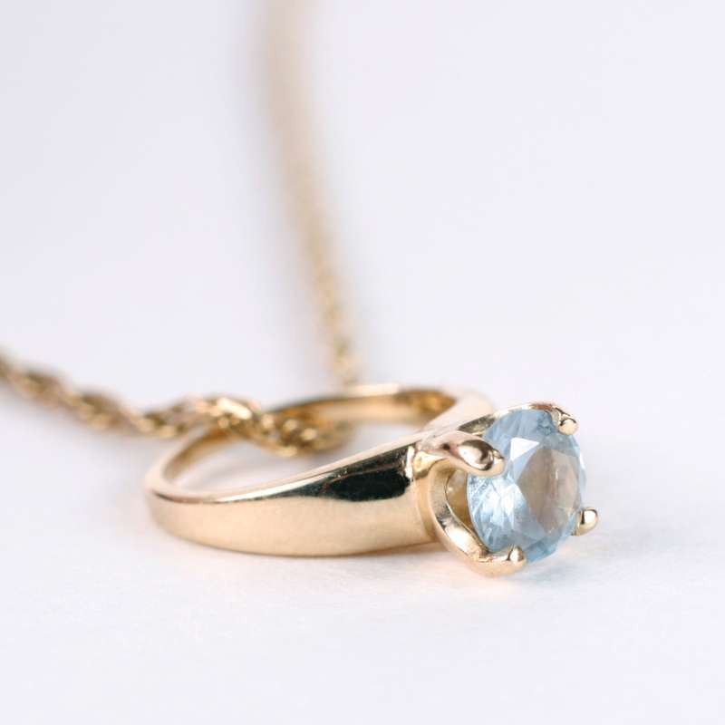 aquamarine engagement ring